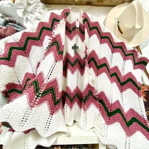 Handmade Chevron GROOVY GRANNY super slouchy boho Cape sweater w fringe